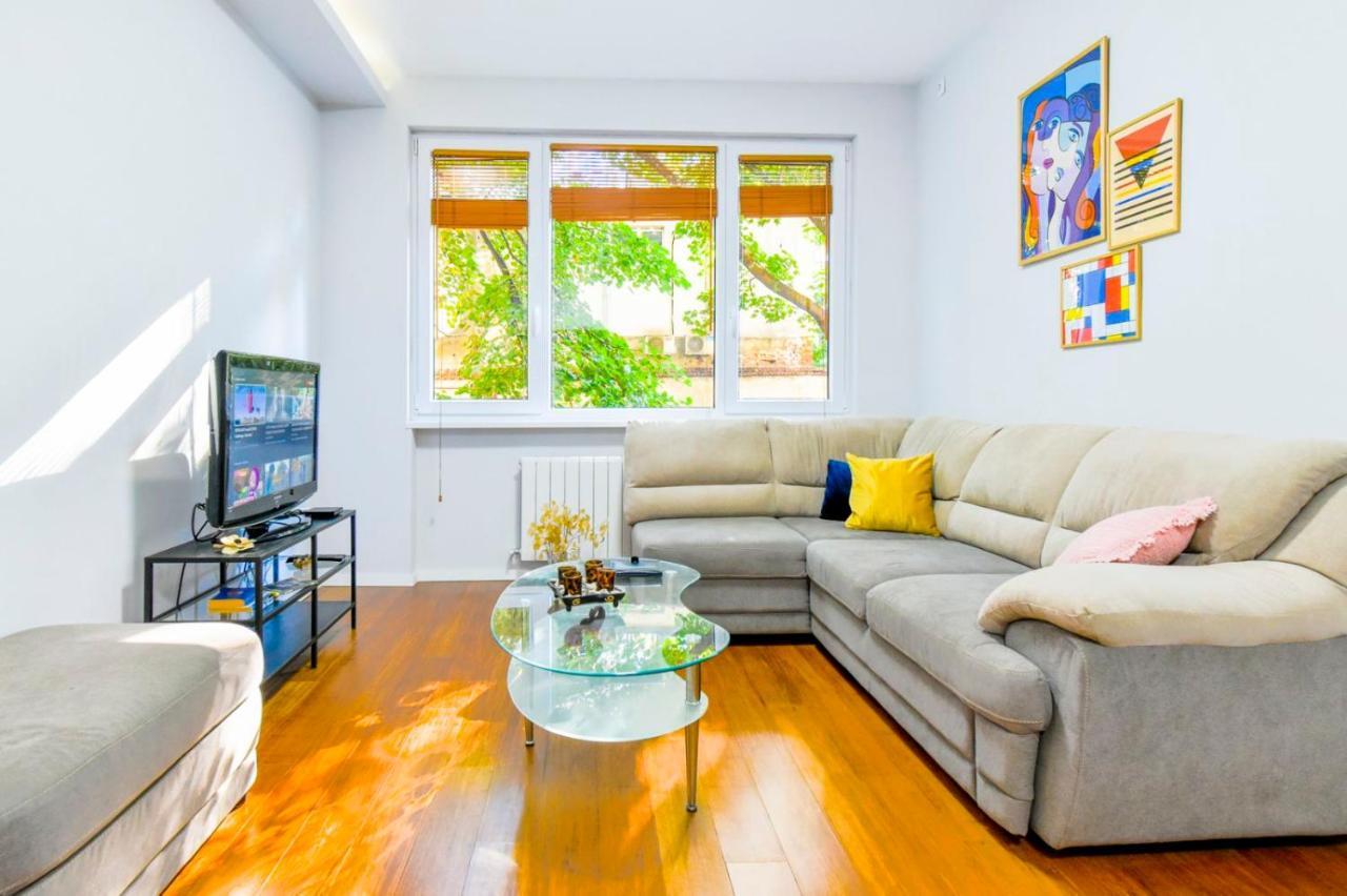 Sofia's Kept Secret In Prime Location! Apartment *